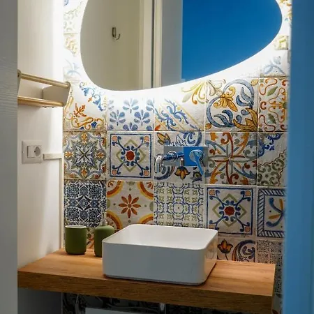 Seafront Holidays & Workstays - Mare & Sole