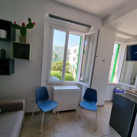 Seafront Holidays & Workstays 아파트