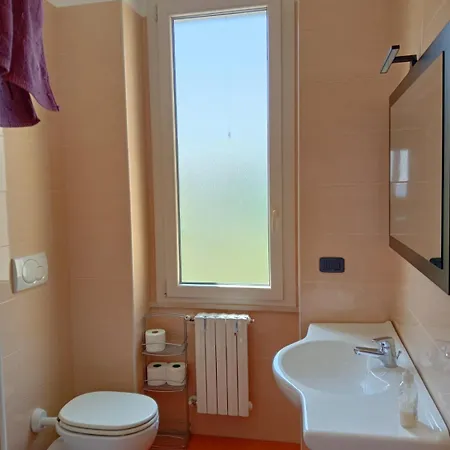 Seafront Holidays & Workstays - Mare & Sole Apartment Molfetta