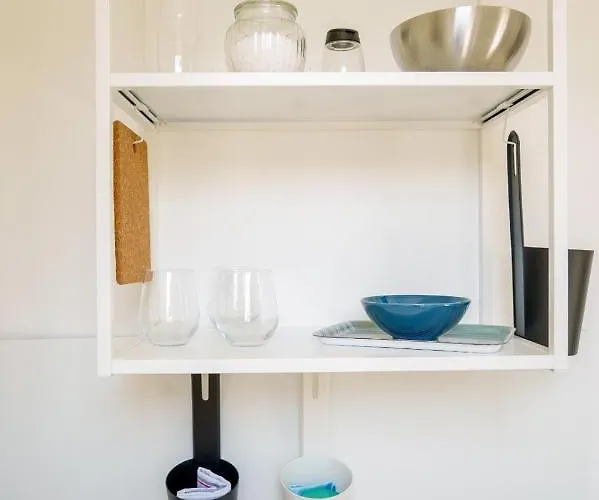 Seafront Holidays & Workstays Apartmán *