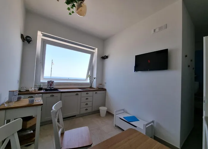 Seafront Holidays & Workstays Apartmán *